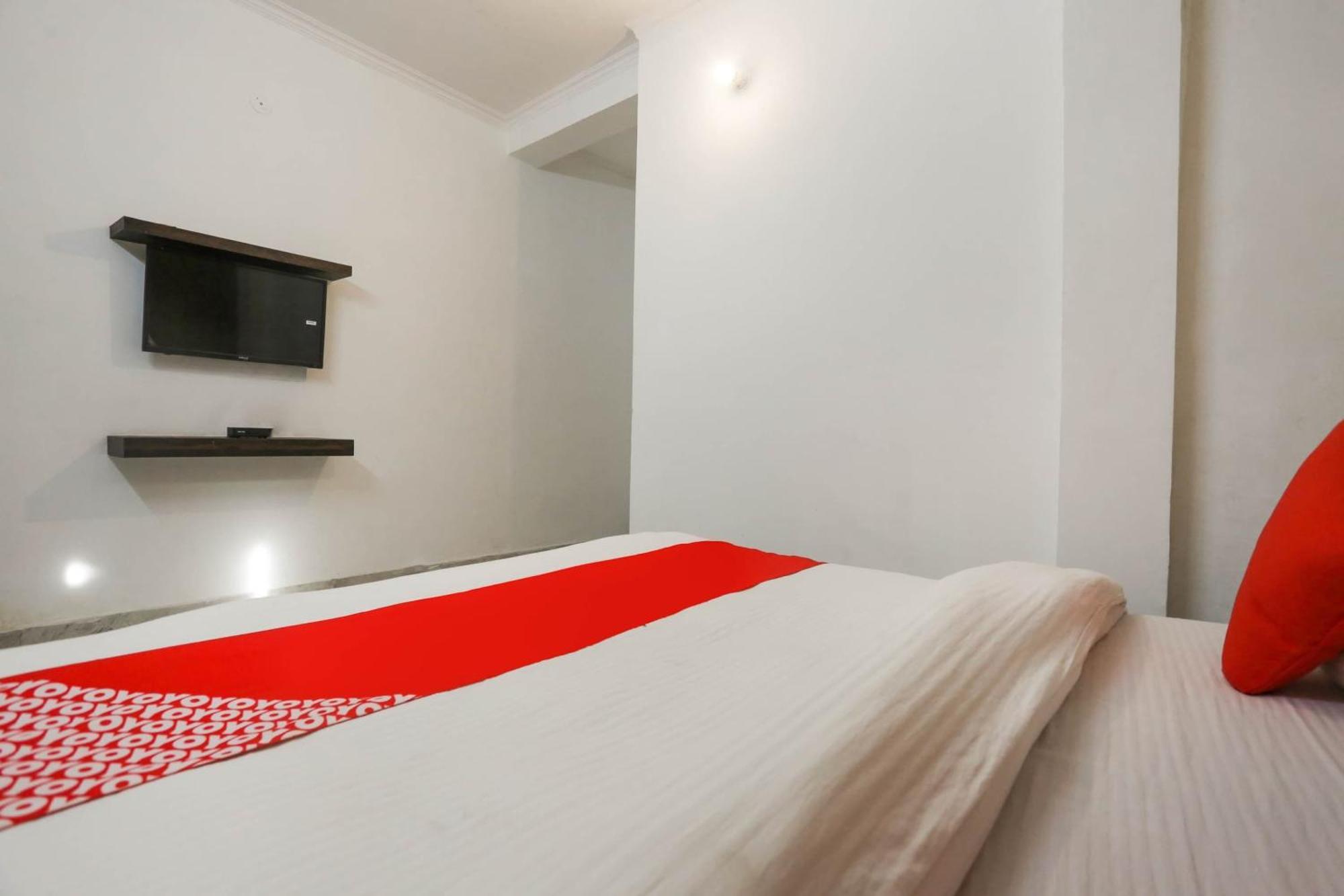 Hotel O Dream Town ニューデリー エクステリア 写真